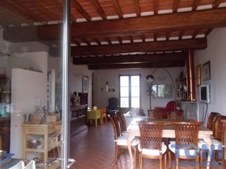 Casale in Vendita a Montespertoli, 348'000€, 120 m²