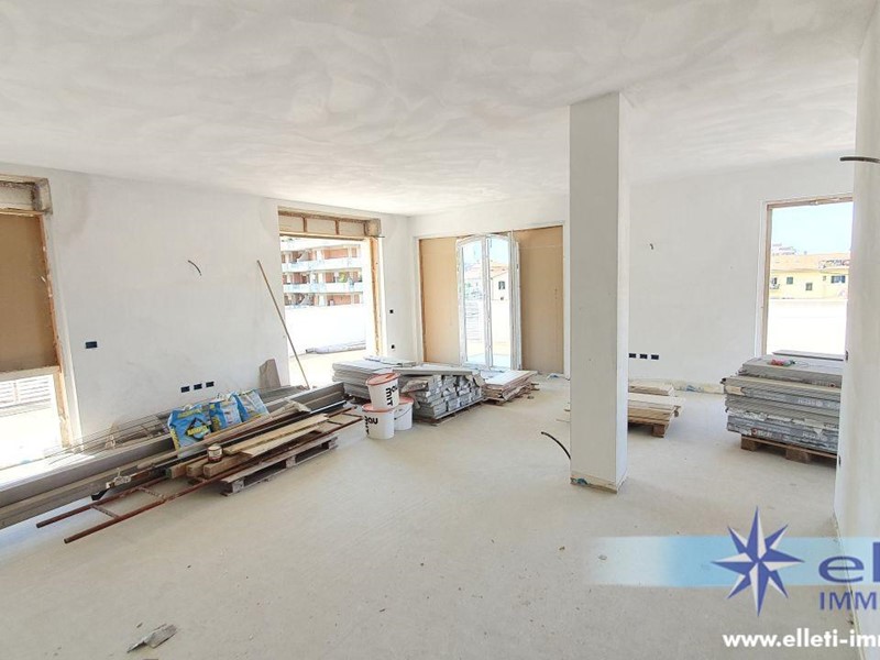 Attico in Vendita a Massa, 990'000€, 190 m²