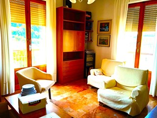 Appartamento in Vendita a Colle di Val D'Elsa, 170'000&euro;, 122 m²