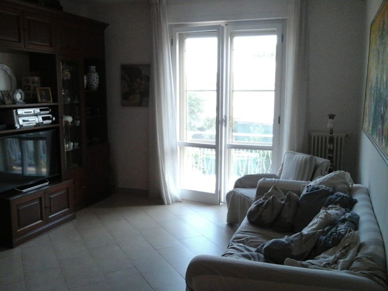 Appartamento in Vendita a San Giuliano Terme, zona Pontasserchio, 240'000€, 115 m², con Box