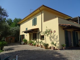 Casa Semi Indipendente in Vendita a San Miniato, zona Cigoli, 550'000€, 187 m²
