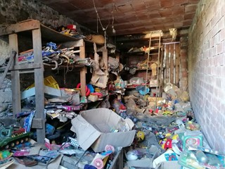 Casale in Vendita a Lucca, zona Montuolo, 40'000€, 70 m²