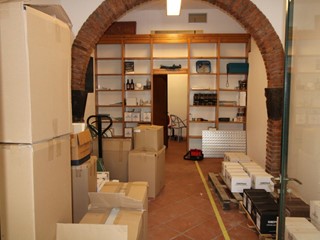 Immobile commerciale in Affitto a Pontedera, 420€, 35 m²