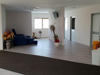 Capannone in Vendita a Empoli, 495'000€, 800 m²