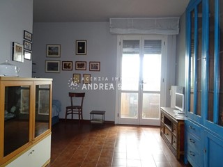 Quadrilocale in Vendita a Montopoli in Val d'Arno, zona Marti, 75'000€, 74 m², arredato, con Box