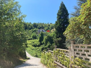 Casa Indipendente in Vendita a Gavi, zona CHEIRASCA, 195'000€, 427 m²