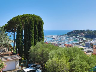 Casa Indipendente in Vendita a Varazze, 2'500'000€, 550 m²