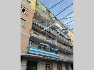Appartamento in Vendita a Napoli, zona Via Eduardo Nicolardi 32 (Colli Aminei), 330'000€, 90 m²