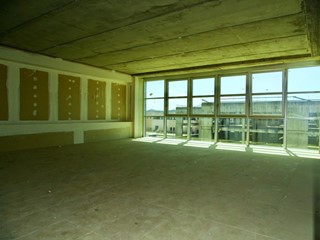 Ufficio in Vendita a San Miniato, zona San Donato, 60'000€, 80 m²