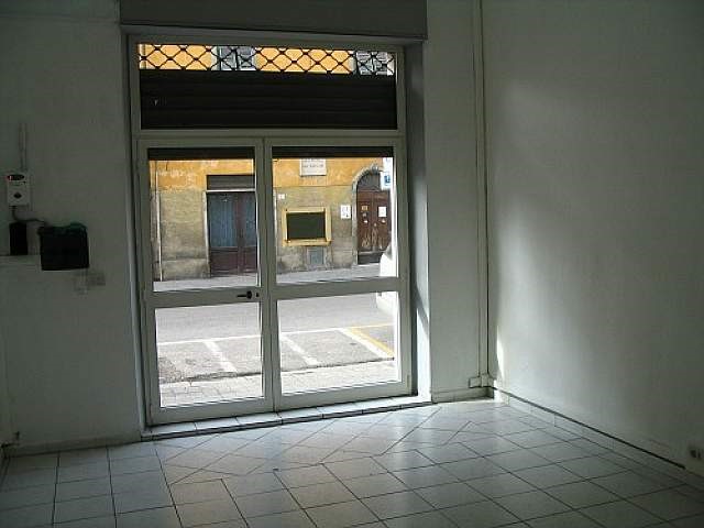 Immobile commerciale in Affitto a Pisa, 800€, 50 m²