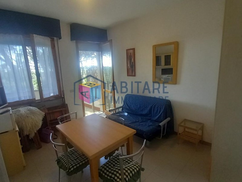 Bilocale in Vendita a Rosignano Marittimo, zona Castiglioncello, 128'000€, 55 m², arredato