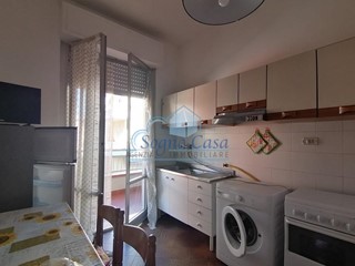 Bilocale in Vendita a Sarzana, zona Marinella di Sarzana, 160'000&euro;, 50 m²