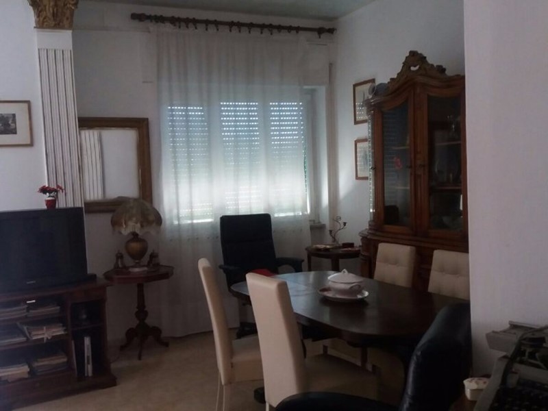 Attico in Vendita a Carrara, zona Marina di Carrara, 395'000€, 140 m², con Box