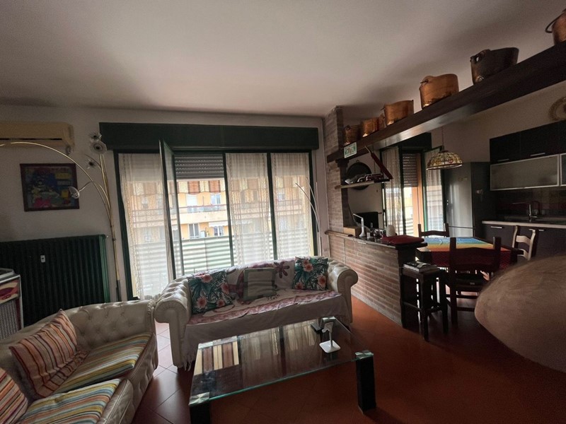 Appartamento in Vendita a Ravenna, 159'000€, 140 m²