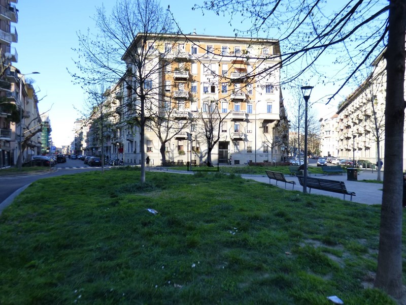 Ufficio in Vendita a Milano, zona Città Studi, 365'000€, 180 m²