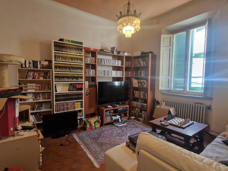 Casa Indipendente in Vendita a Pisa, zona Riglione Oratoio, 210'000€, 160 m²