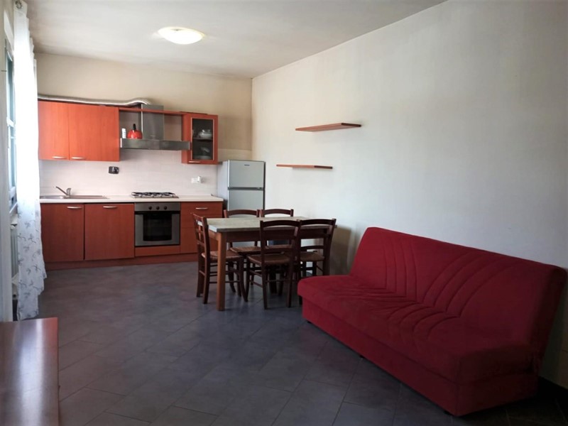 Trilocale in Vendita a Santa Croce sull'Arno, 85'000€, 70 m², con Box