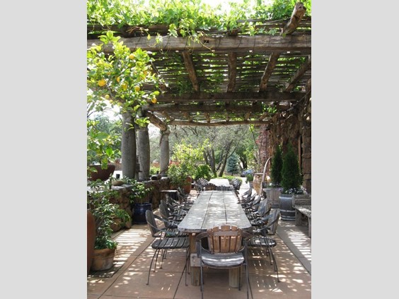 Casale in Vendita a Ancona, 280'000€, 210 m²