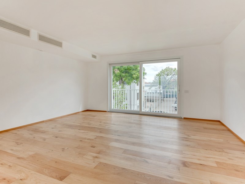 Appartamento in Vendita a Cesena, 580'000€, 145 m², con Box