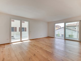 Appartamento in Vendita a Cesena, 560'000€, 135 m², con Box