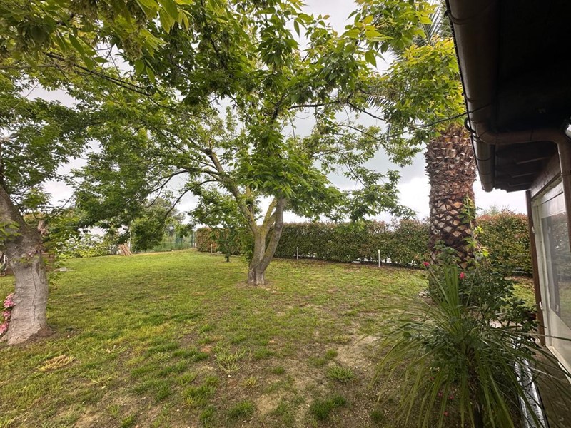 Casa Indipendente in Affitto a Ortona, 30 m²