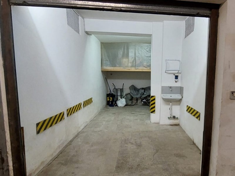 Box in Vendita a Roma, zona MONTEVERDE , 45'000€, 18 m²