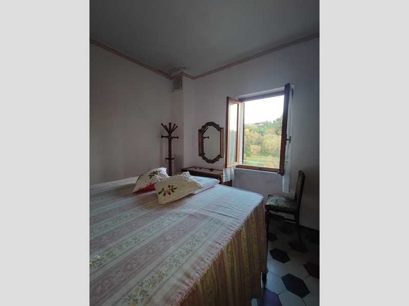 Casa Indipendente in Vendita a Fivizzano, zona Ceserano, 95'000€, 110 m², arredato