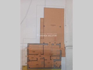 Quadrilocale in Vendita a Pontedera, 270'000€, 65 m², con Box