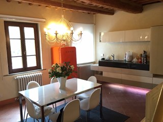 Quadrilocale in Vendita a Pontedera, 185'000€, 90 m², arredato