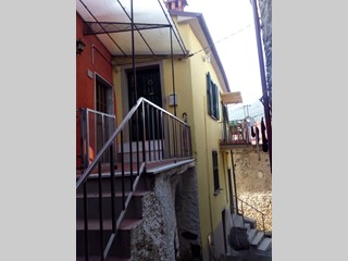 Casa Semi Indipendente in Vendita a Aulla, 80'000€, 84 m²