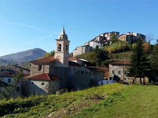 Casa Semi Indipendente in Vendita a Fivizzano, zona San Terenzo, 40'000€, 60 m², arredato