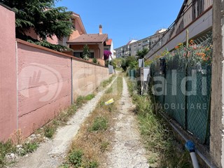 Terreno edificabile in Vendita a Messina, 55'000€, 440 m²