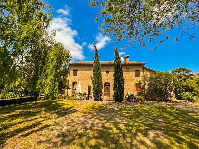 Villa in Vendita a Ravenna, 990'000€, 440 m², arredato
