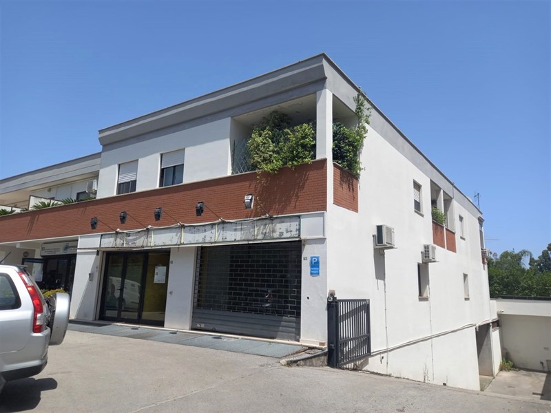 Ufficio in Vendita a Latina, 75'000€, 70 m²