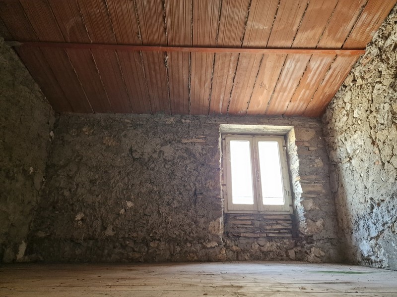 Casa Semi Indipendente in Vendita a Lugnano in Teverina, 19'500€, 50 m²