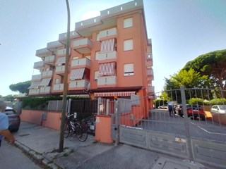 Monolocale in Vendita a Comacchio, zona LIDO DELLE NAZIONI, 60'000€, 31 m², arredato