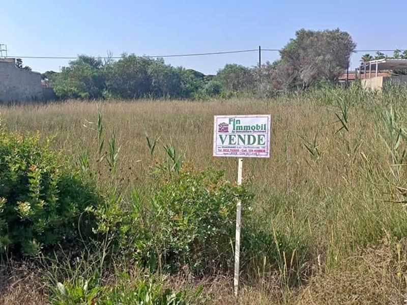Terreno agricolo in Vendita a Porto Cesareo, zona Via Edoardo Porro, 18'000€, 1140 m²