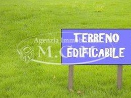 Terreno edificabile in Vendita a Santa Maria a Monte, 144'000€, 1200 m²