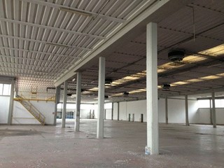 Capannone in Affitto a Porcari, 4120 m²