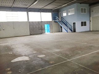 Capannone in Affitto a Porcari, 360 m²