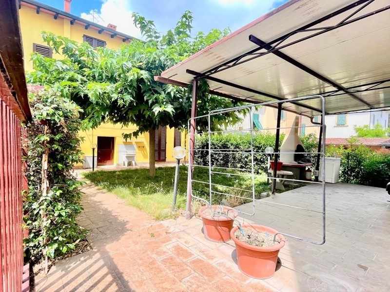 Casa Indipendente in Vendita a Certaldo, 270'000€, 150 m²