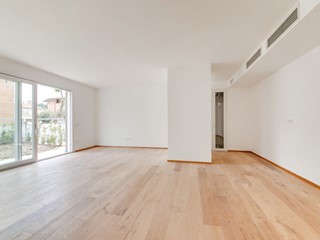 Appartamento in Vendita a Cesena, 600'000€, 145 m², con Box