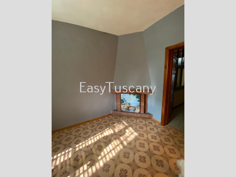 Quadrilocale in Vendita a Villa Basilica, 50'000€, 90 m²