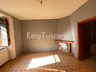 Quadrilocale in Vendita a Villa Basilica, 50'000€, 90 m²
