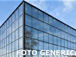 Capannone in Vendita a Empoli, 3'500'000€, 3000 m²