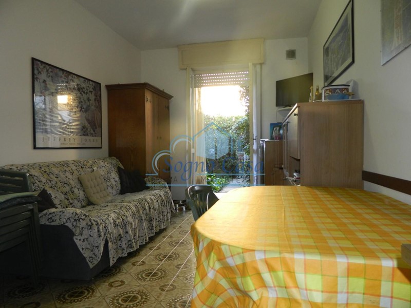Bilocale in Vendita a Luni, zona Luni Mare, 165'000€, 40 m², arredato