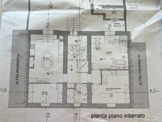 Casa Semi Indipendente in Vendita a Cesena, zona Centro cittÃ, 700'000€, 660 m², con Box