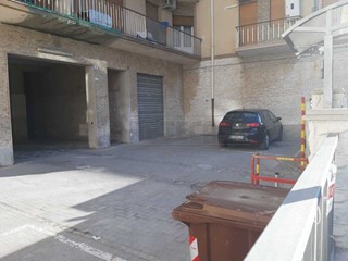 Box in Vendita a Siracusa, 42'000€, 42 m², con Box
