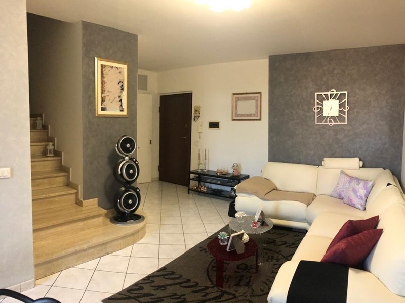 Trilocale in Vendita a Cascina, zona Navacchio, 180'000€, 80 m²