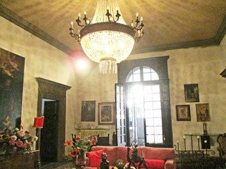 Appartamento in Vendita a Pontedera, 290'000€, 280 m²